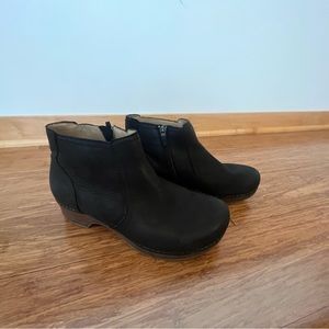 Dansko Boot. Black. Size women’s 39
